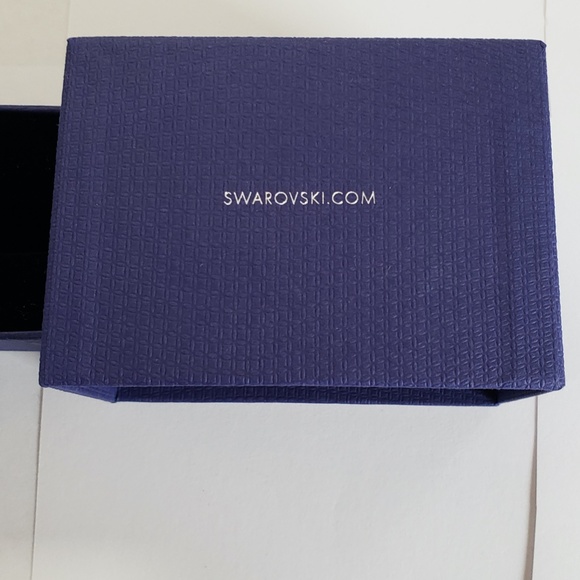 NEW! Swarovski Heart Dangle Drop Earrings - Mother's Day Anniversary Gift - Picture 14 of 16